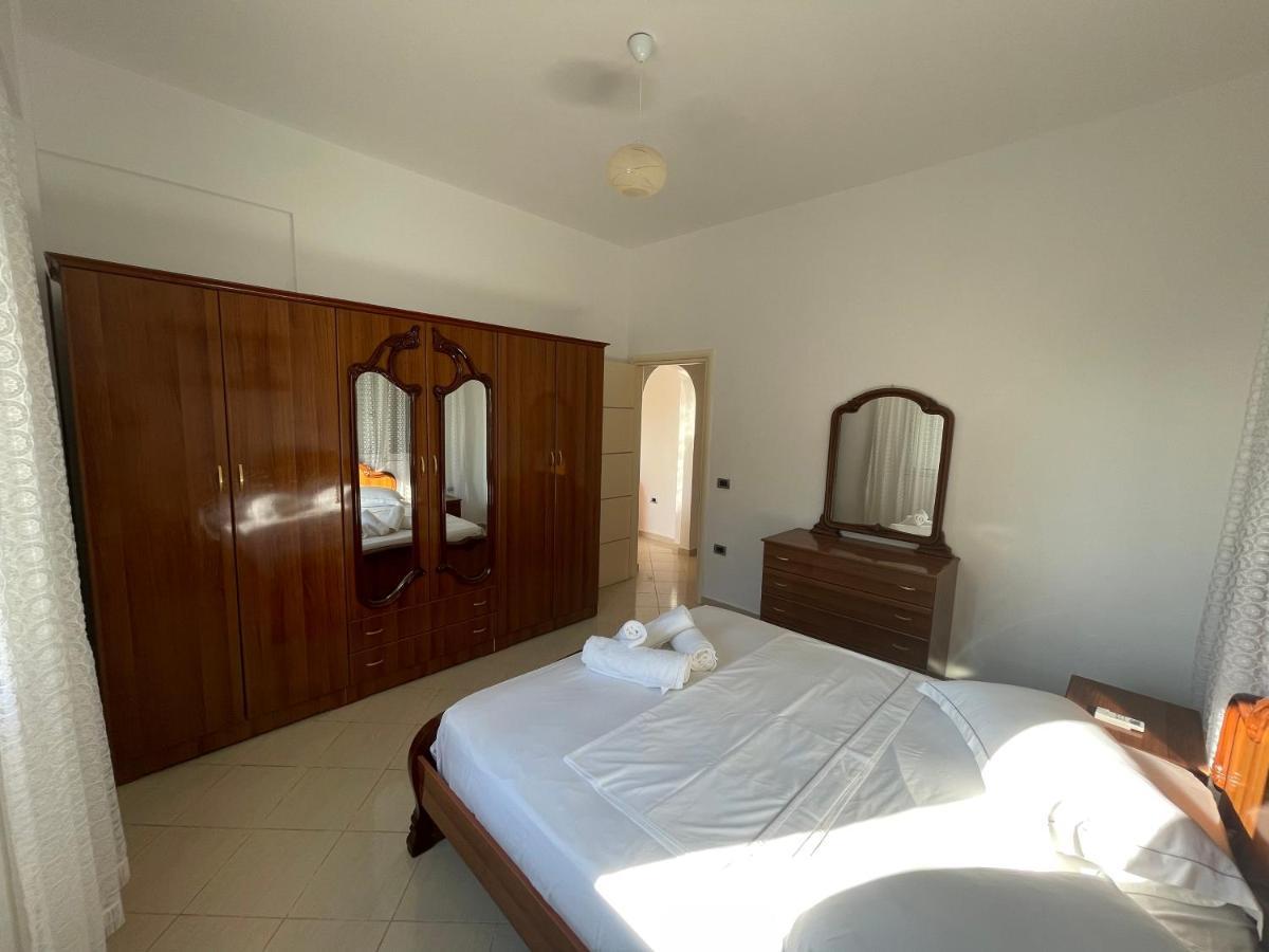 Villa Sildi Sarande Bagian luar foto